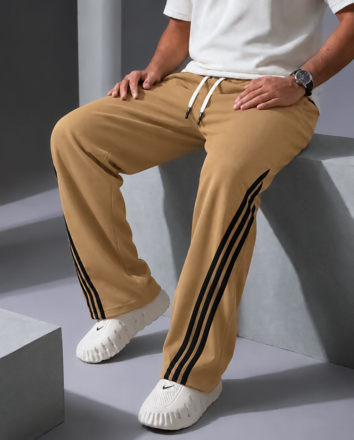 Brown Three Step Baggy Jogger, China waffle, relaxed baggy fit