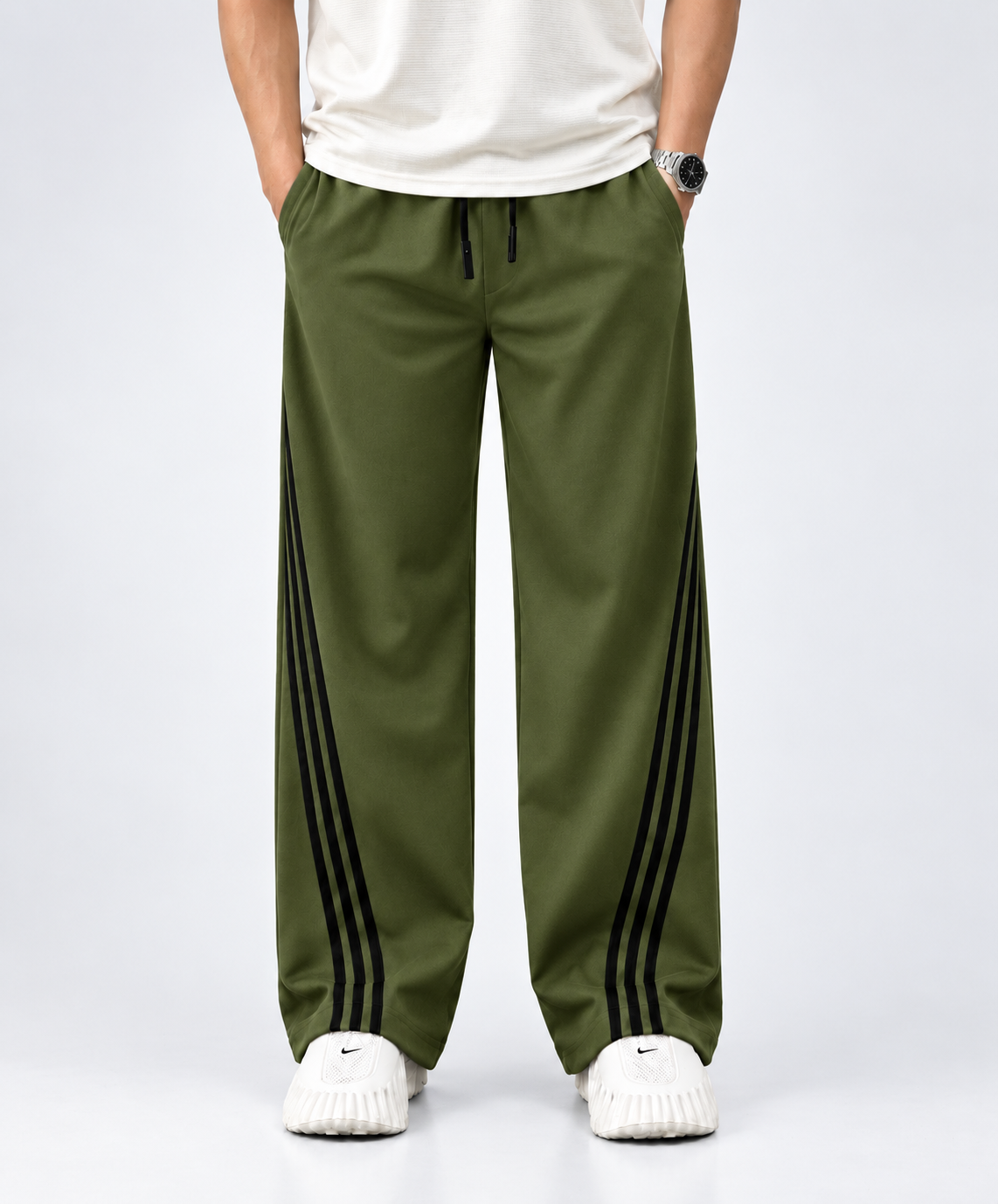 Three Step Baggy Jogger — Olive